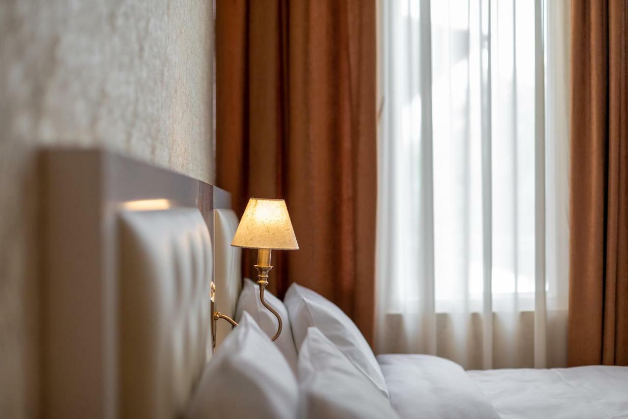Ornament Hotel ティビリシ エクステリア 写真