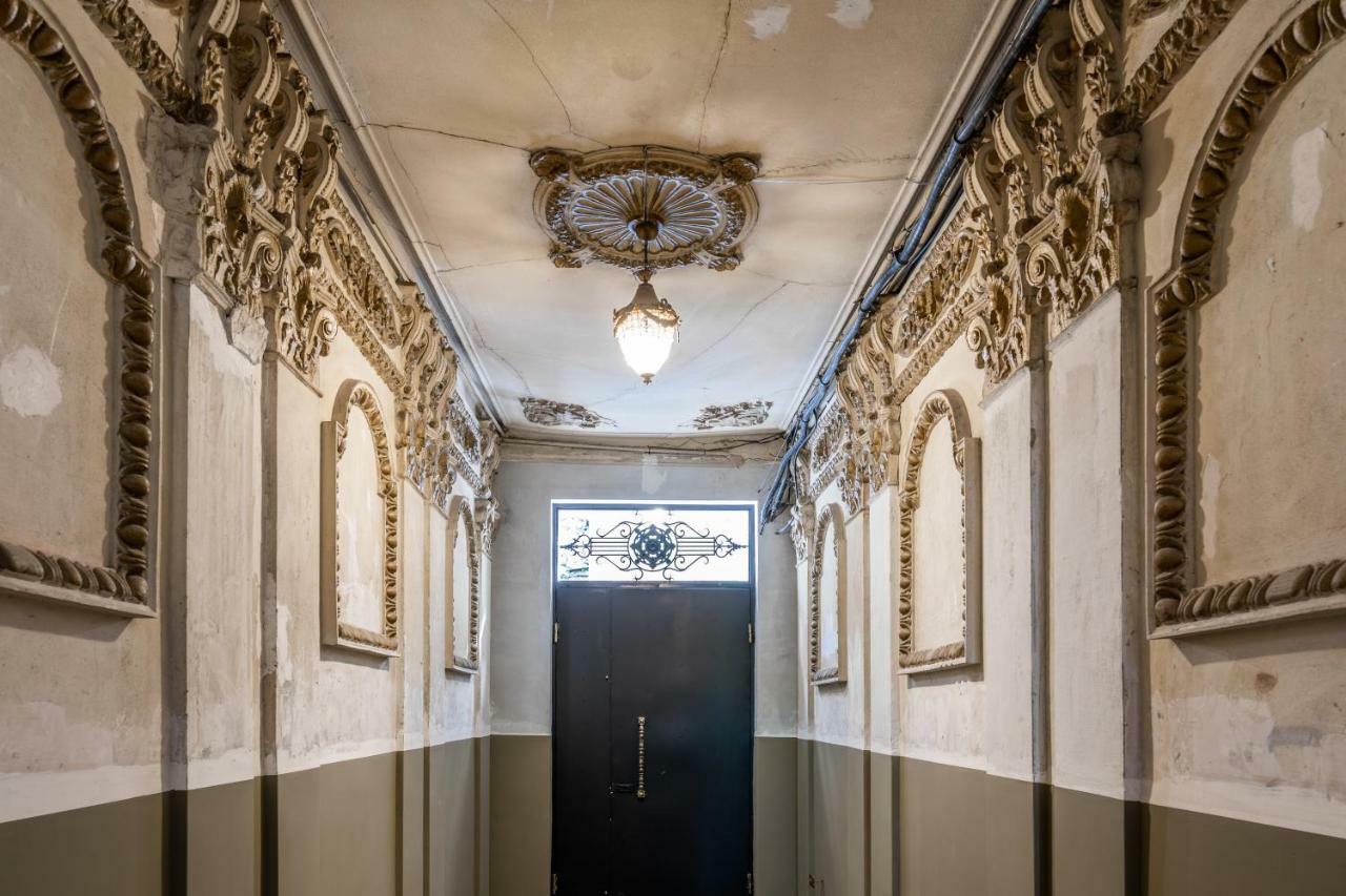 Ornament Hotel ティビリシ エクステリア 写真